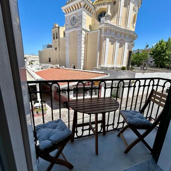 Appartamento Casa Le Muse, хотел в Иския