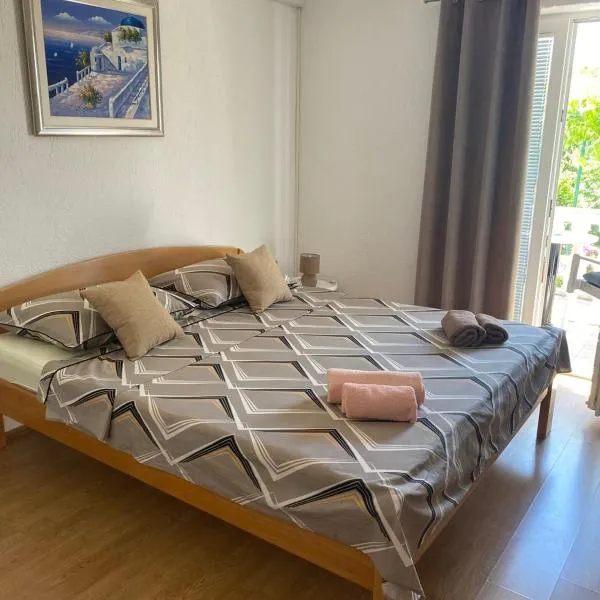 Room Josip, Hotel in Senj