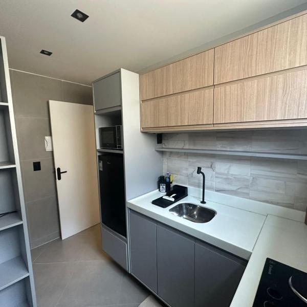 Apartamento moderno com 2 quartos e cama queen-size - Foto 4