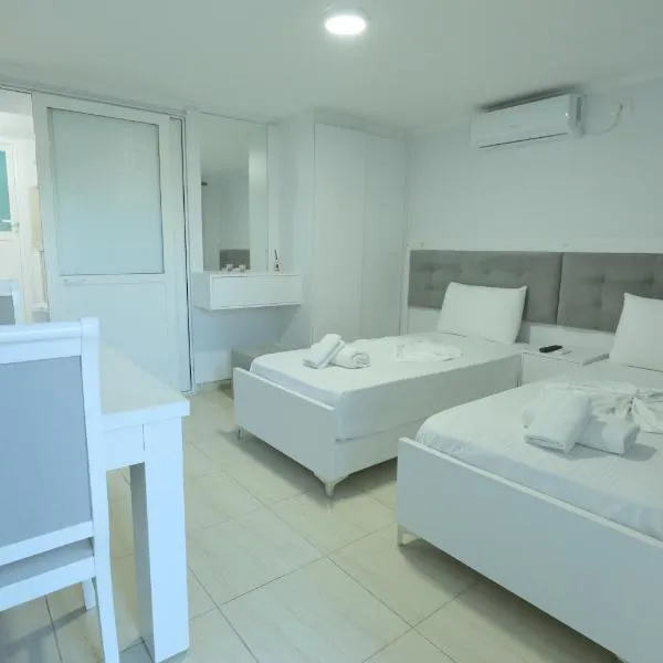 Villa Kevin's, hotel v destinaci Sarandë