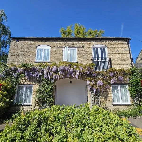 The Ship Inn, hotell sihtkohas Oundle