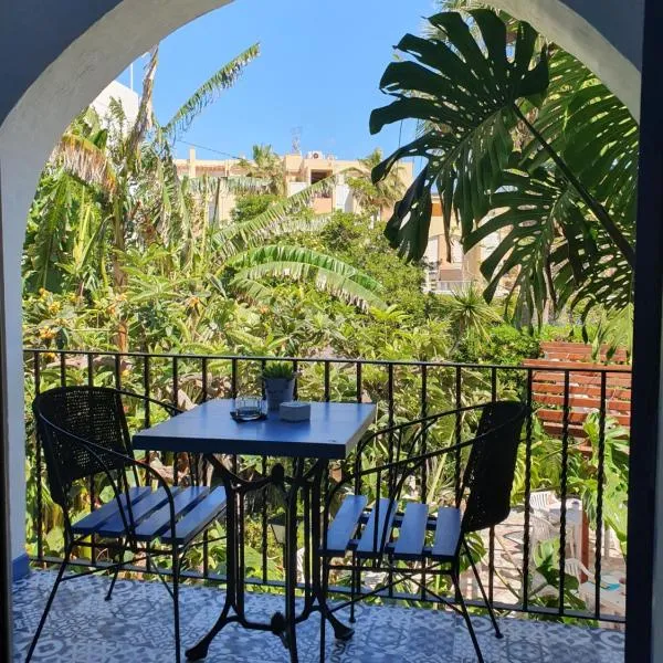 Hostal Mi Campaña, hotel v destinaci Denia