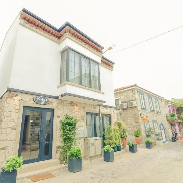 Sulty's Avlu, hotel ad Alaçatı