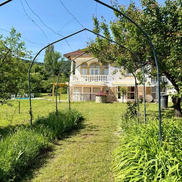 Eklektikus 79, hotel Ábrahámhegyen