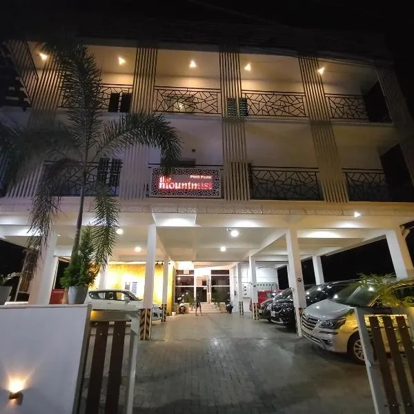 Hotel The Mountmist, hotel v destinaci Kakkanad