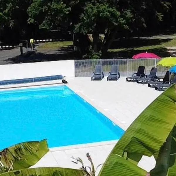 Camping Fleur d'Oleron, khách sạn ở Saint-Pierre-dʼOléron