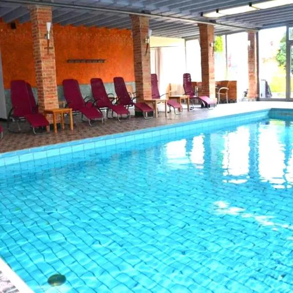 Ringhotel Alpenhof - Patchworkhotel, khách sạn ở Thierhaupten