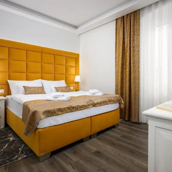 Boutique Hotel Golden Key - Poreč - Bed & Breakfast, hotel v Poreči
