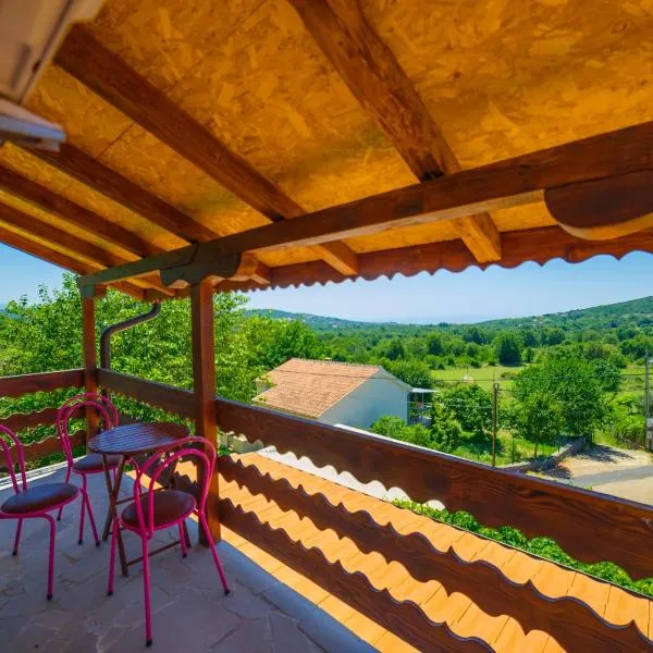 Apartmani Popović, hotel v destinácii Popovići