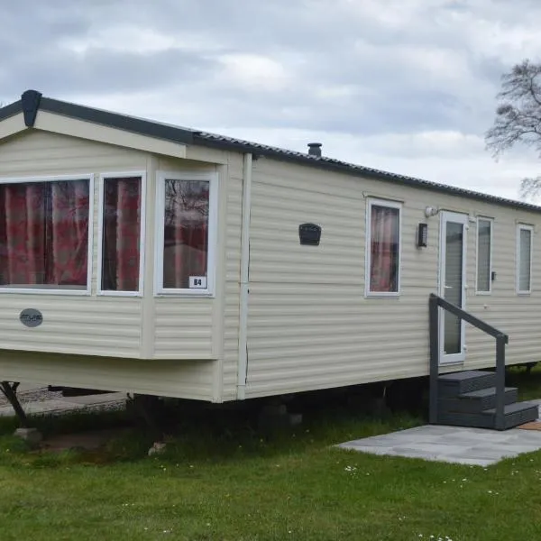 B4 at The Old Mill Holiday Park, hotel in Dyke