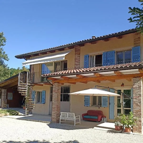 I suoni del bosco, hotel in Casalborgone