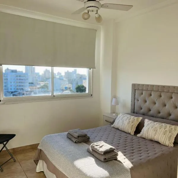 Excelente Depto Amplio Centro, hotel em Corrientes