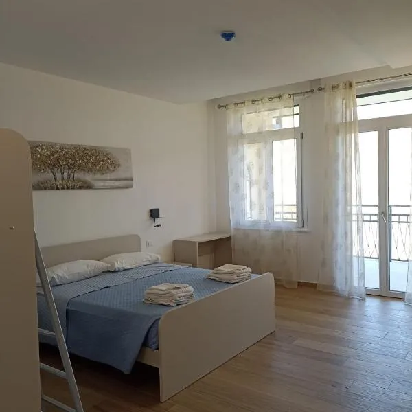 Edera Hall Inclusive, hotel v destinaci Cerano d'Intelvi