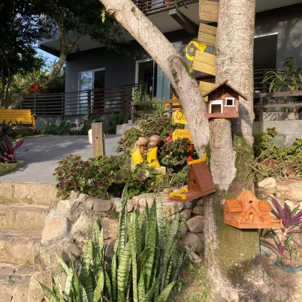 Coração do Rosa -A poucos passos do melhor do Rosa, Hotel in Praia do Rosa