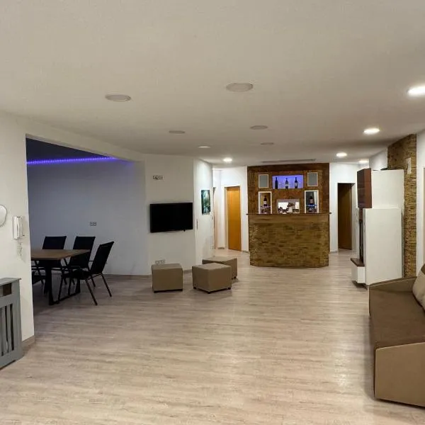 Landmann City Ferienhaus, hotel v destinaci Oberndorf am Neckar