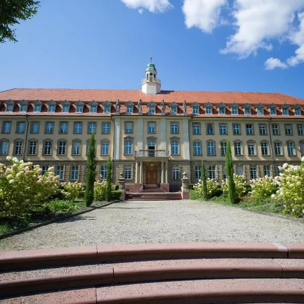 PRE OPENING! Erlenbad Suites - Exklusive Residenz bei Baden-Baden an der Schwarzwaldhochstraße, hotel v destinaci Obersasbach