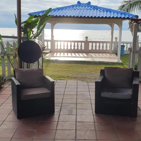 Casa de Campo, frente a la playa Skybluebyguanche, Hotel in Colón
