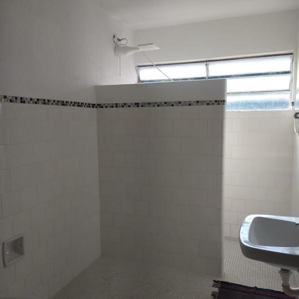 Apartamento amplo 2 quartos no centro - Foto 3
