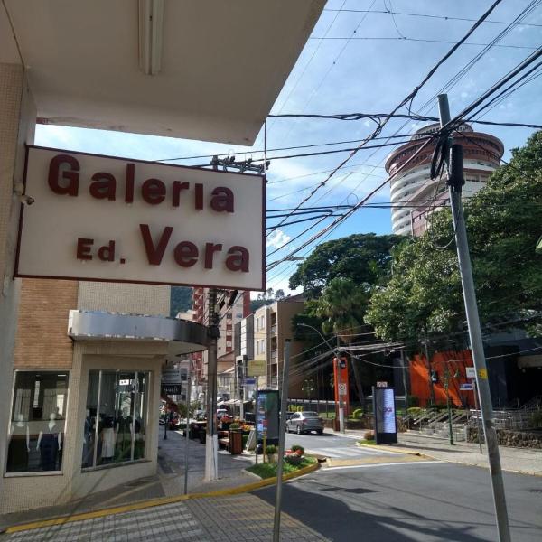 Apartamento amplo 2 quartos no centro