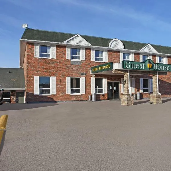 Guest House Inn & Suites, hotell i Edson