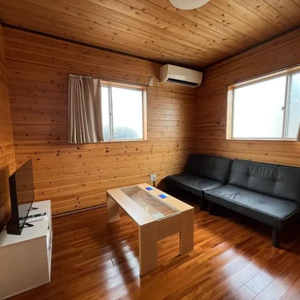 閑静な立地 繁華街とコンビニ バス停徒歩圏内 奄美 Guest House iroha 1日1組 2025年5月 Open Quiet Location Near Downtown One Group Per Day, hotel in Amami