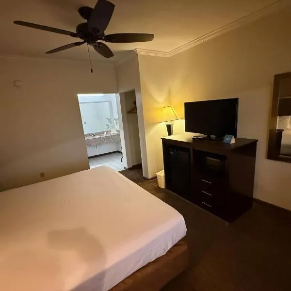 Days Inn by Wyndham Navasota, hotel in Navasota