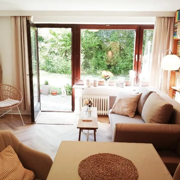 Mitten im Grünen - Apartment mit Wohlfühlcharakter in Stadtrandlage, hotel a Eutin