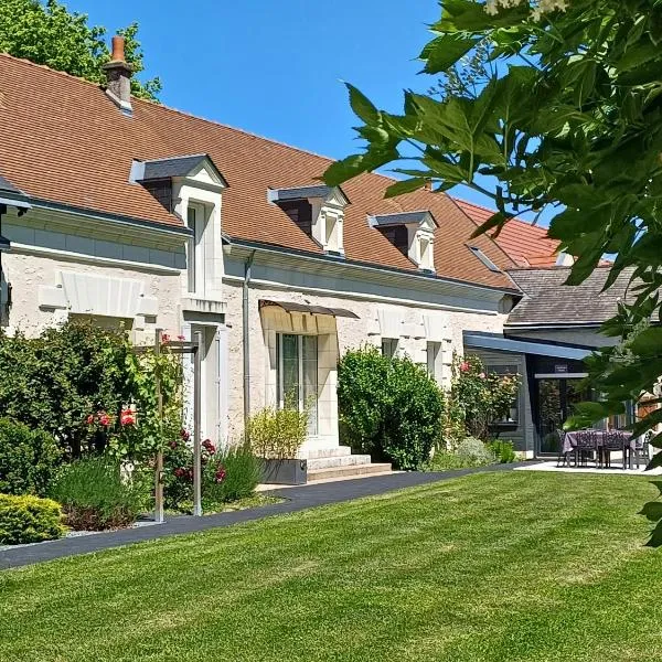Sur La Route Des Châteaux, hotel v destinaci Thenay