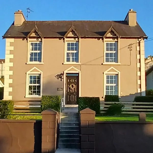 A Classic Donegal Townhouse, hotel v destinaci Donegal