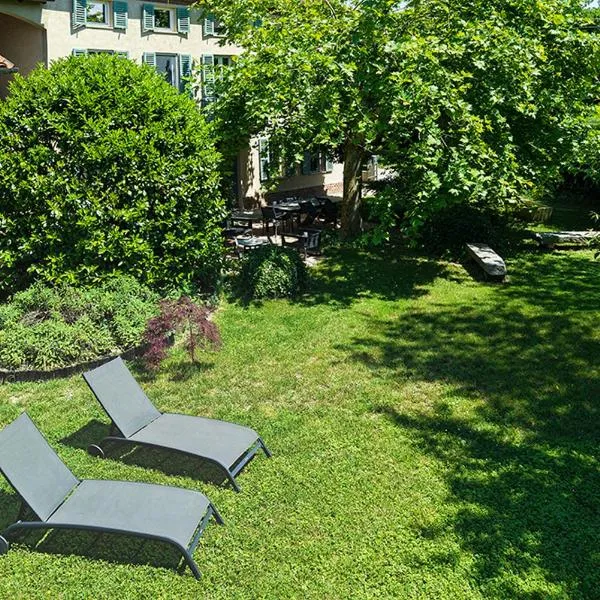 Antica Casa Santa Maria Giardino, hotel in Pomaro Monferrato