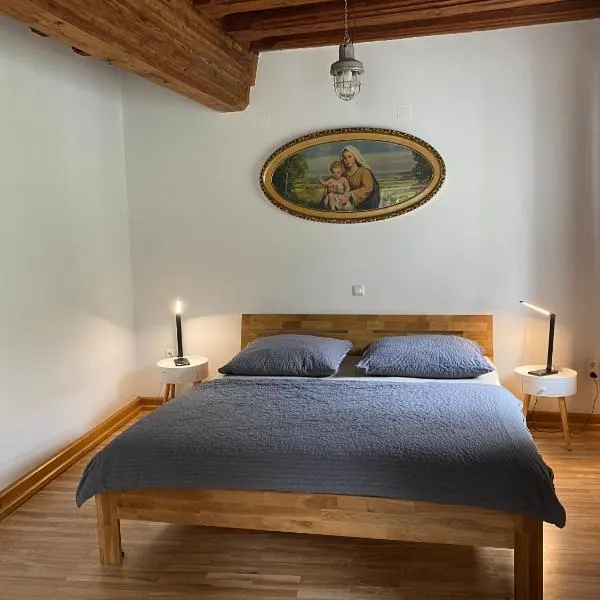Apartment in Historic Town House, hotel v destinaci Gmunden