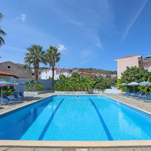 Dolphin Hotel, hotel in Skopelos Town