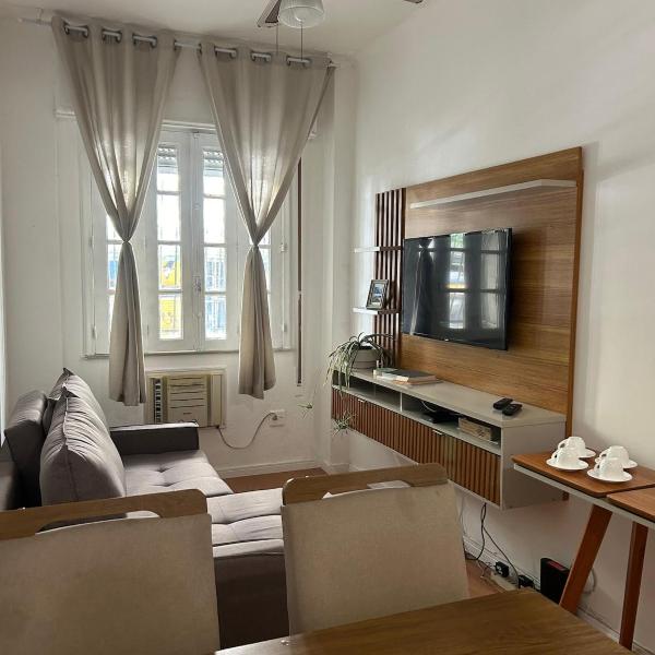Apartamento Imperdível Copacabana - 2 Quadras Praia