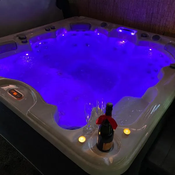 L’appartement du Fayé avec jacuzzi privé, hotel in Étueffont-Bas