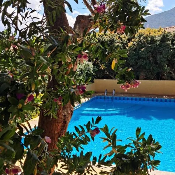 Hotel La Playa – hotel w mieście Cala Gonone