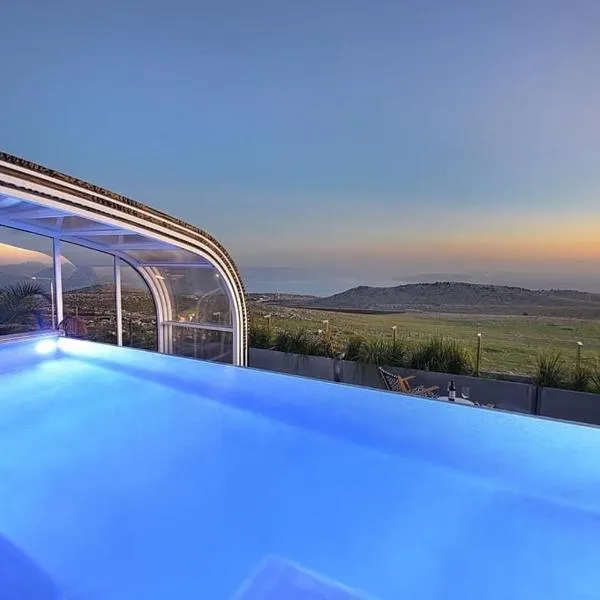 סוויטות בל - סוויטות יוקרה עם בריכה פרטית, hotel en Safed