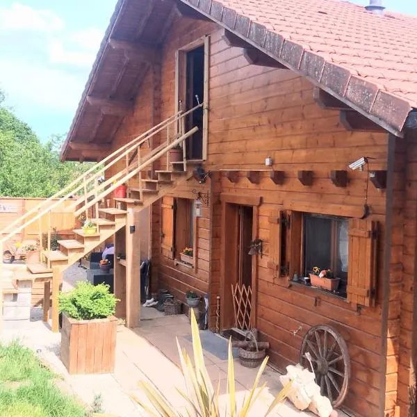 chambre d hôtes ''la cabane nature'', hotel em Puessans