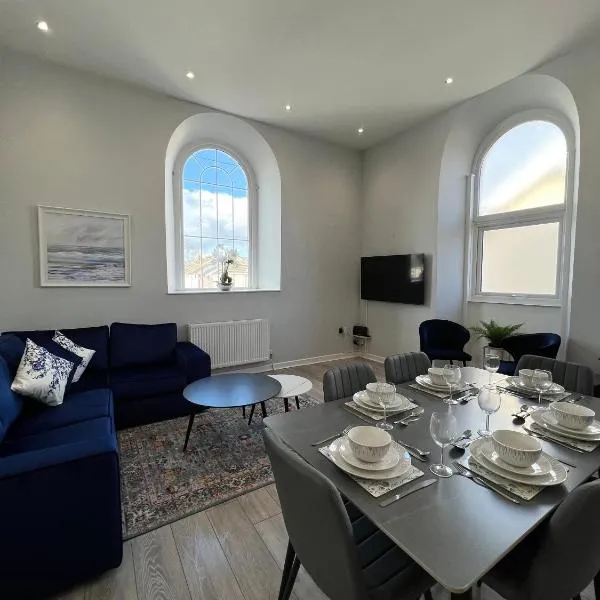 Welsh Getaway Apartment - Town Centre, hotel in Merthyr Tydfil