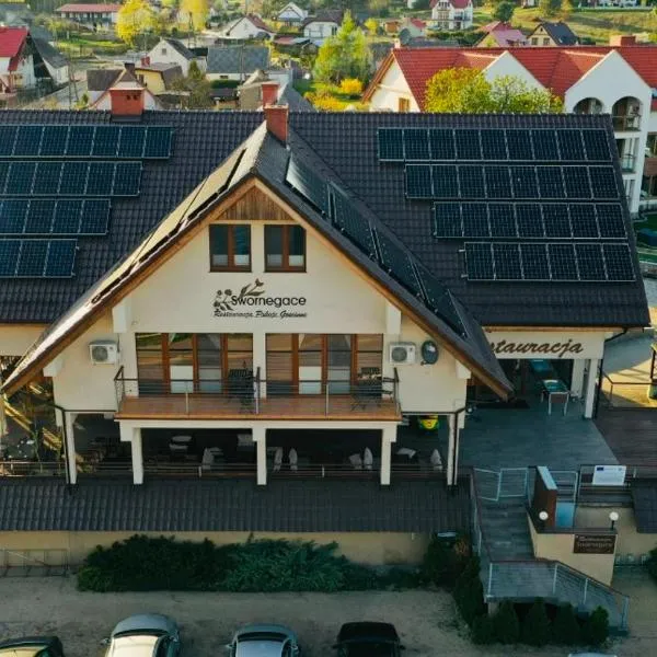 Szklarnia Restauracja i Pokoje Gościnne, hotel v destinaci Swornegacie