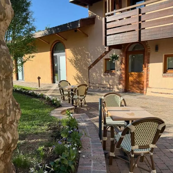 Hôtel Au Coq Dort Spa, hotel in Châtillon-sur-Chalaronne