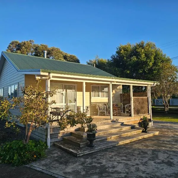 Napier में, होटल Petane Cottage