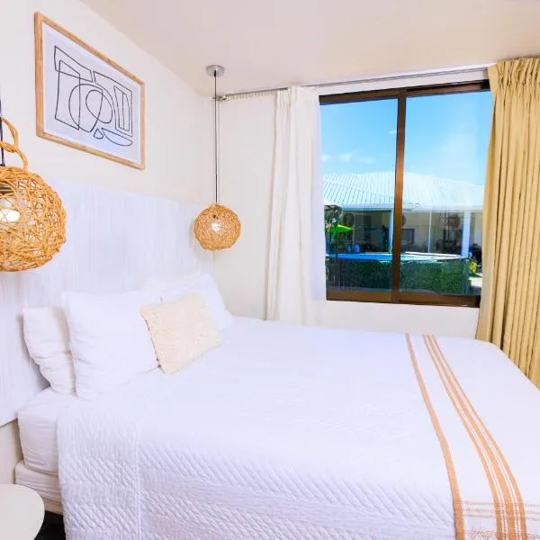 Apartment with complimentary ride to airport - Altun Ha Unit Ladyville Airport BELIZE CITY, hôtel à Belize City