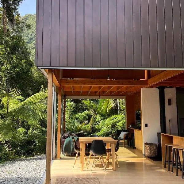 Punakaiki Forest Retreat, hotel em Punakaiki