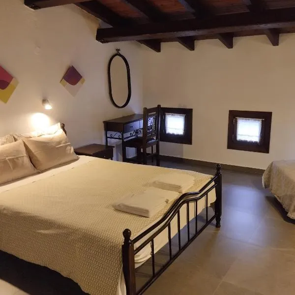 Elatodasos, hotel v destinácii Taxiarchis