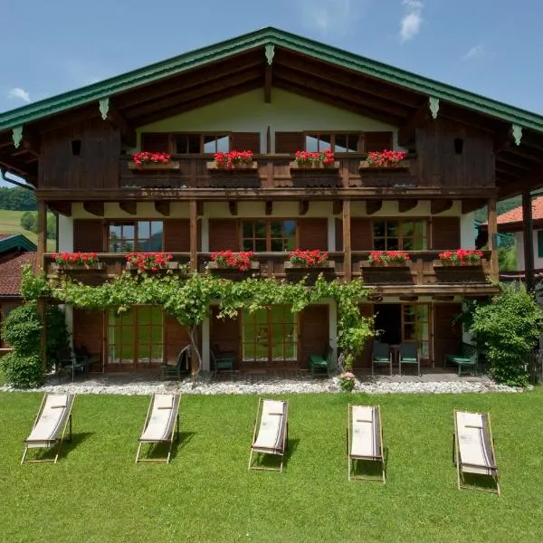Landhotel Maiergschwendt inkl Chiemgaukarte, Hotel in Ruhpolding