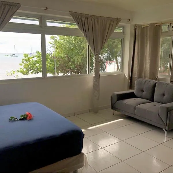 Vahihotu Location Saisonnière, hotel v destinaci Paraoro