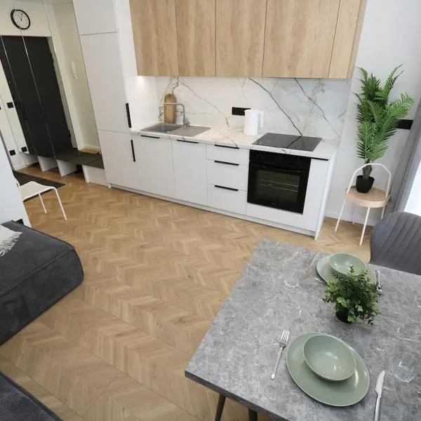For Two or Solo New Loggia Parking Wi-Fi, hotel in Vilnius