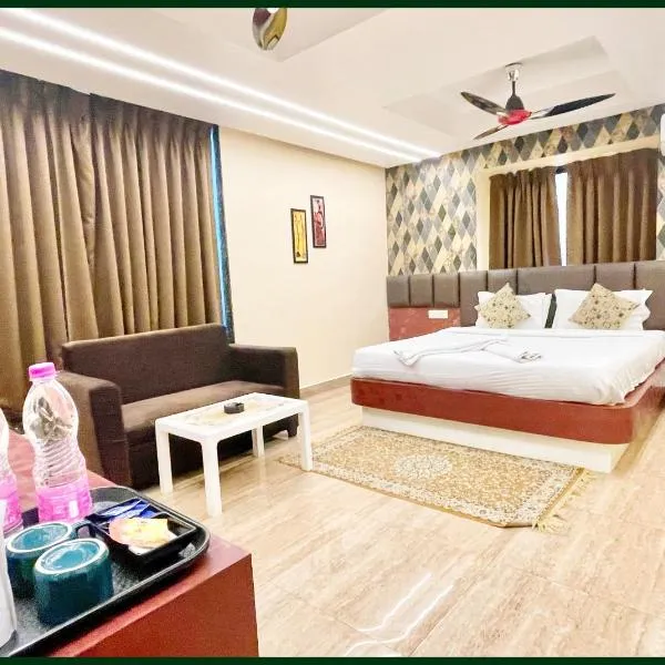 HOTEL Y S V I Near Sea Beach And Jagannath Temple - Free Wifi- Lift and Parking Facilities - Fully Air Conditioning Room & Luxuary Rooms - A Top Rated Hotel In Puri, hotel v destinaci Purí