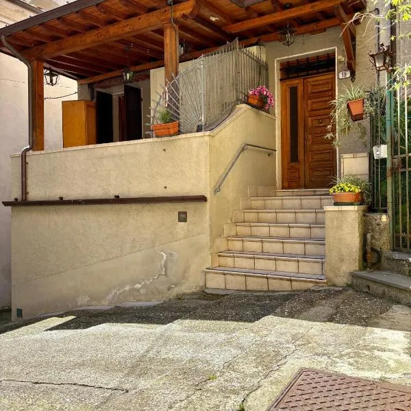 Casa Al Vicolo - Alley House, hotel v destinaci Seravezza