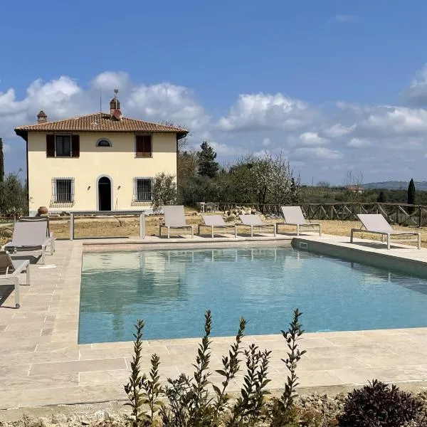 Dolce Villa Toscana - private pool, air conditioning، فندق في سان جيمنيانو